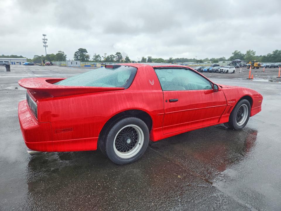 Photo 3 from auction – 1986 PONTIAC FIREBIRD with VIN 1G2FW87F8GN210980