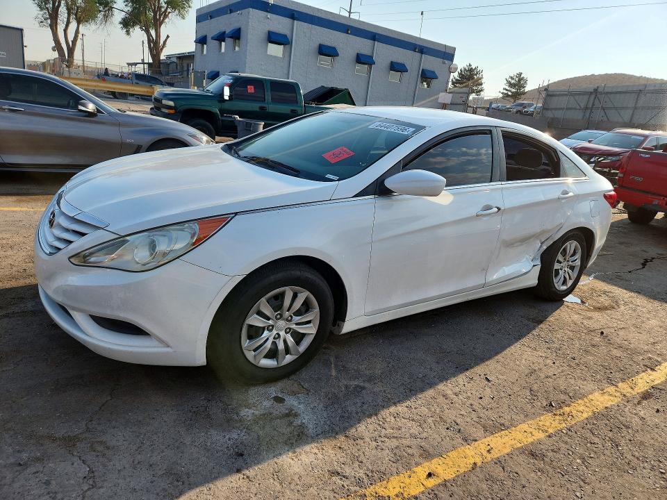 HYUNDAI SONATA 2011 with VIN 5NPEB4AC6BH245813 - Photo from auction