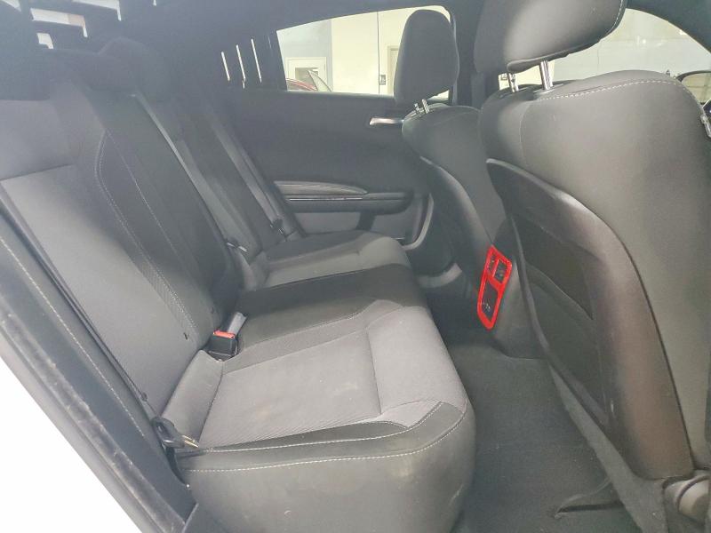 Photo 10 from auction – 2019 DODGE CHARGER with VIN 2C3CDXJG8KH710711