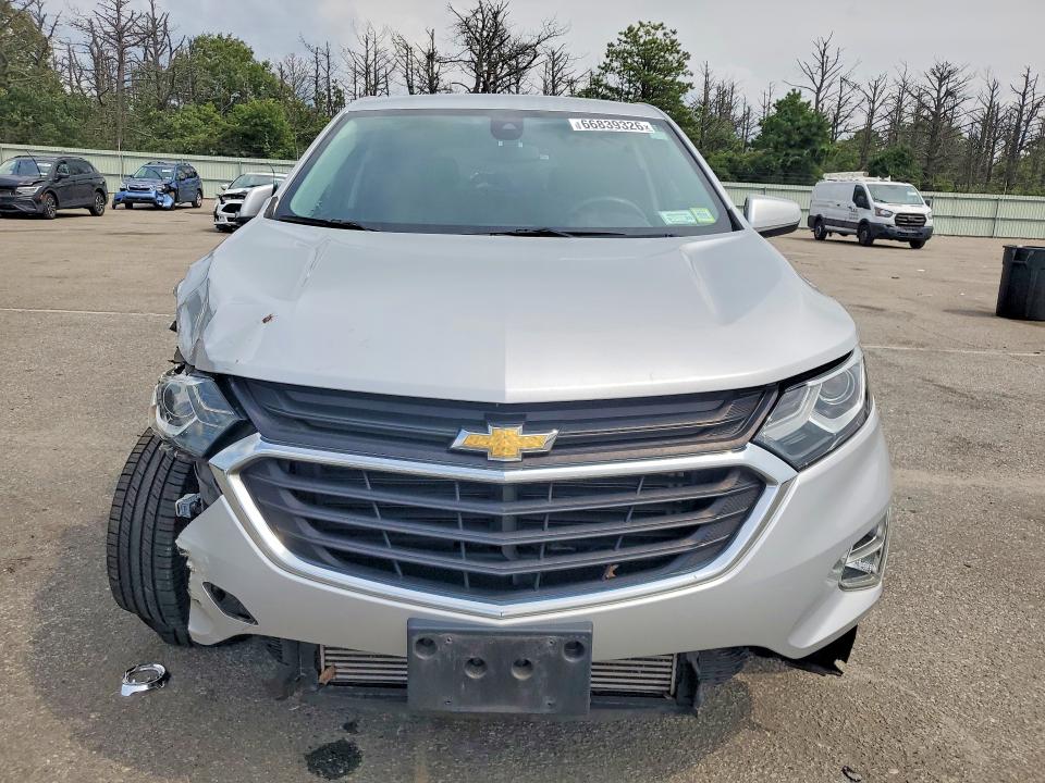 Photo 5 from auction – 2020 CHEVROLET EQUINOX with VIN 2GNAXKEV1L6154896