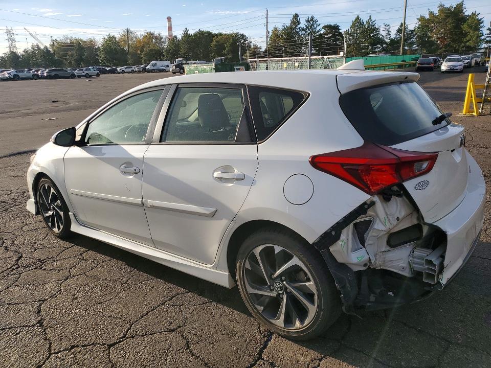 Снимка 2 от търг – 2018 TOYOTA COROLLA IM с VIN JTNKARJE4JJ555805