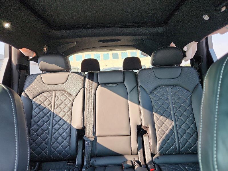 صورة رقم 10 من المزاد - 2022 AUDI SQ7 مع VIN WA1VWBF73ND021097