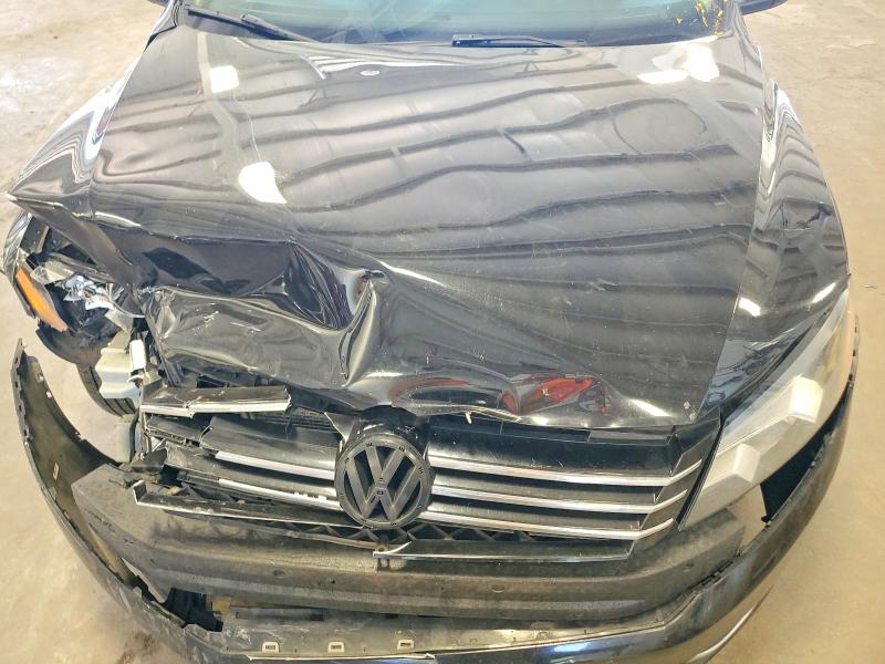 Photo 11 from auction – 2012 VOLKSWAGEN PASSAT with VIN 1VWAP7A35CC073656