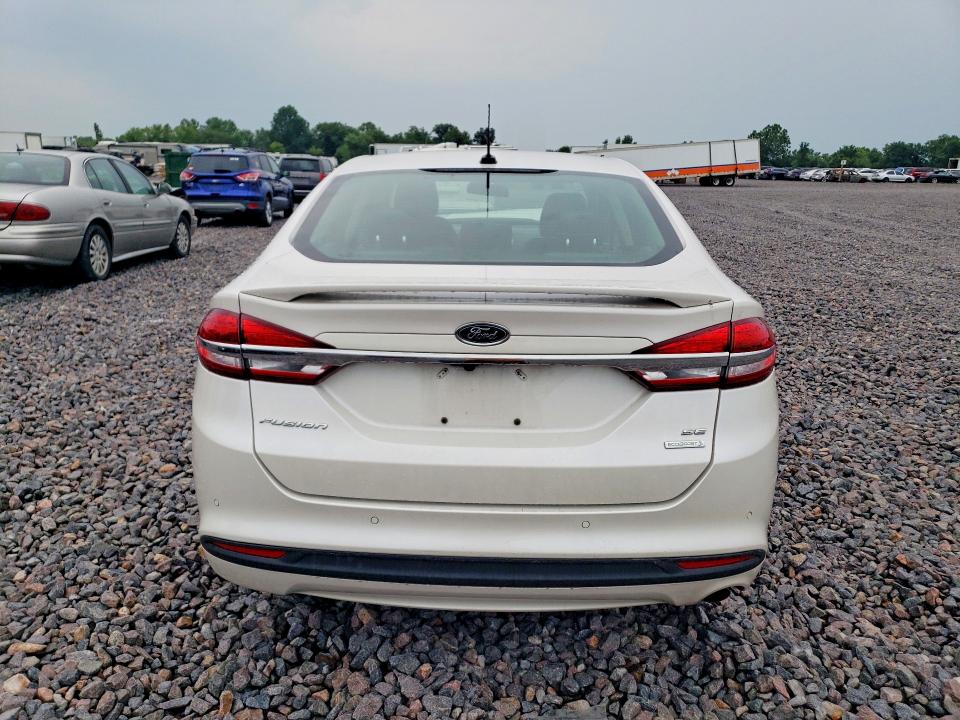 Photo 6 from auction – 2017 FORD FUSION with VIN 3FA6P0HD8HR348336
