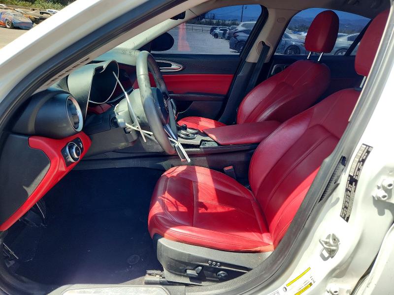 Photo 7 from auction – 2017 ALFA ROMEO GIULIA with VIN ZARFAEBN6H7549224