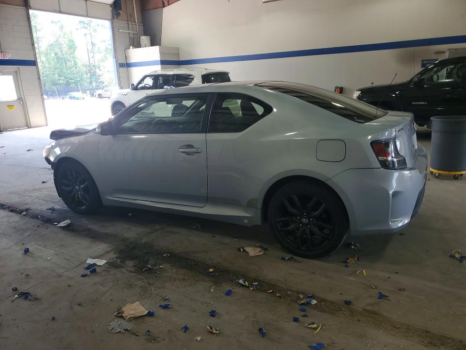 Photo 2 from auction – 2014 SCION TC with VIN JTKJF5C76E3076684