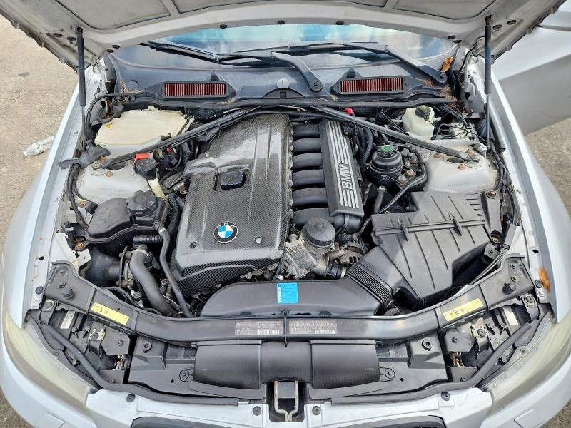 Photo 11 from auction – 2010 BMW 328 with VIN WBAPK5C59AA653707