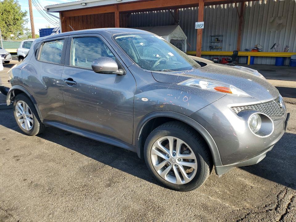 Photo 4 from auction – 2014 NISSAN JUKE with VIN JN8AF5MV9ET355300