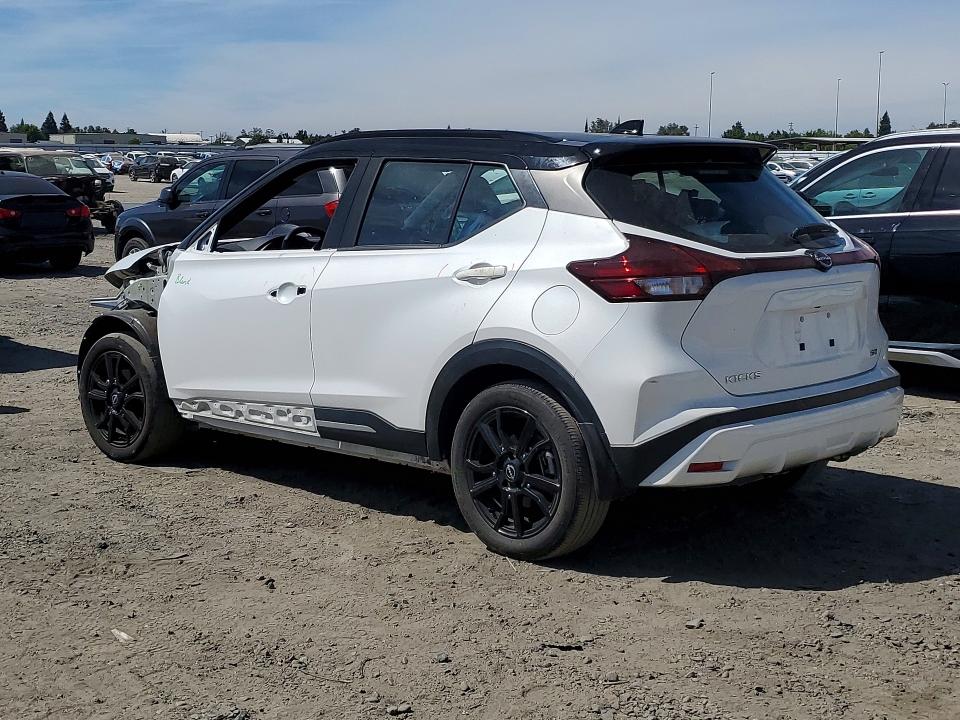 Photo 2 from auction – 2023 NISSAN KICKS with VIN 3N1CP5DV2PL489786