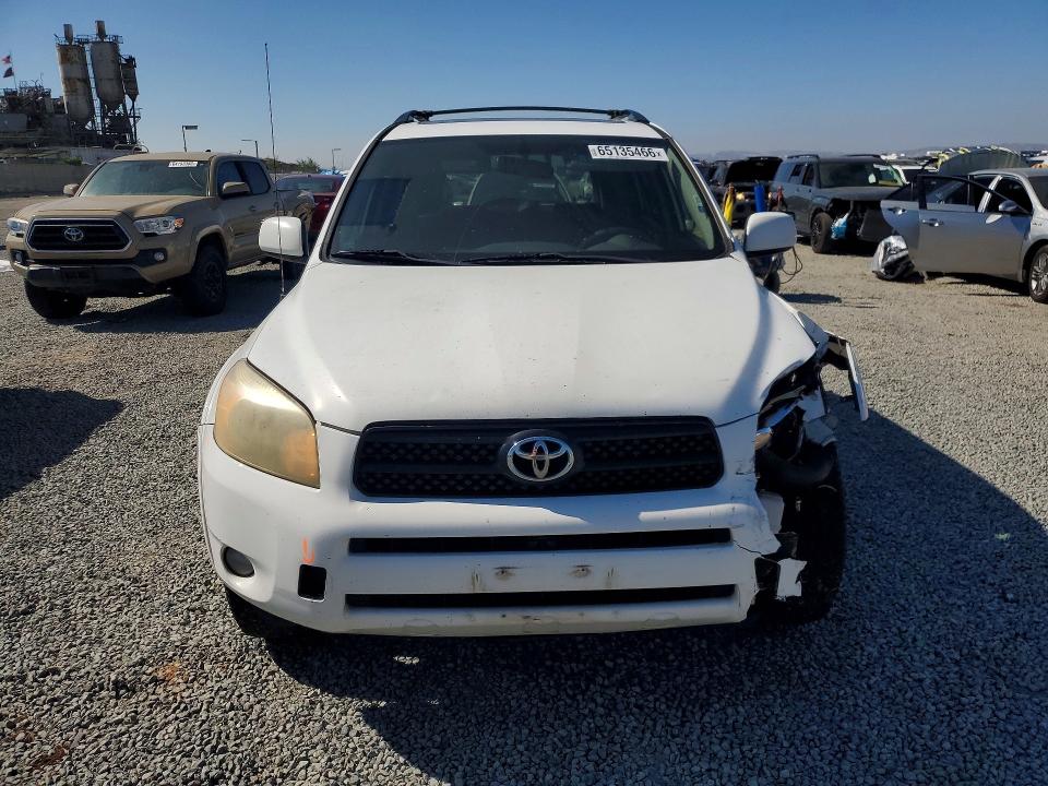 Photo 5 from auction – 2006 TOYOTA RAV4 with VIN JTMZD32V165002924