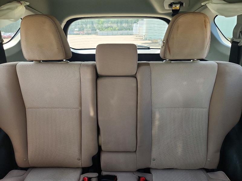 Photo 10 from auction – 2015 TOYOTA RAV4 with VIN 2T3RFREV3FW286431
