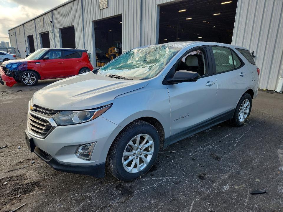 CHEVROLET EQUINOX 2020 with VIN 3GNAXHEV5LS512523 - Photo from auction