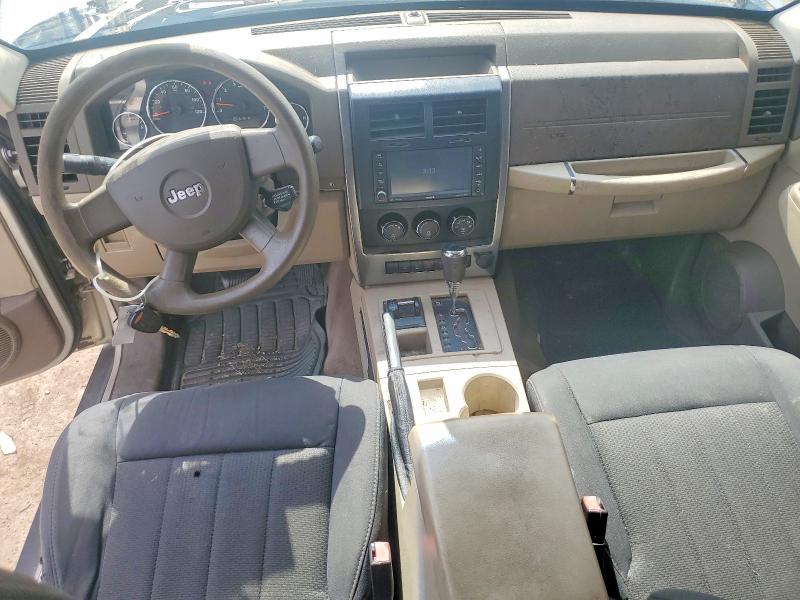 Photo 8 from auction – 2009 JEEP LIBERTY with VIN 1J8GN28K89W510018