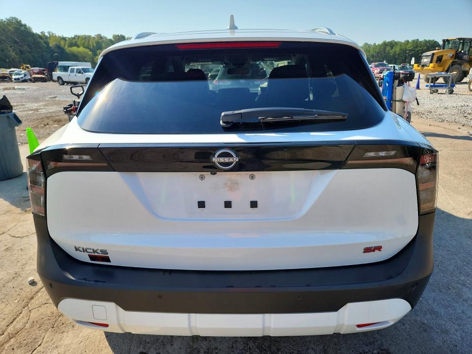 Photo 6 from auction – 2025 NISSAN KICKS with VIN 3N8AP6DA4SL378256