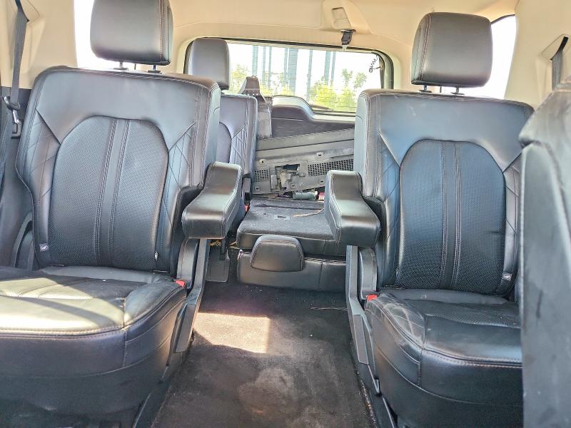 Photo 10 from auction – 2018 FORD EXPEDITION with VIN 1FMJU1MT1JEA13861