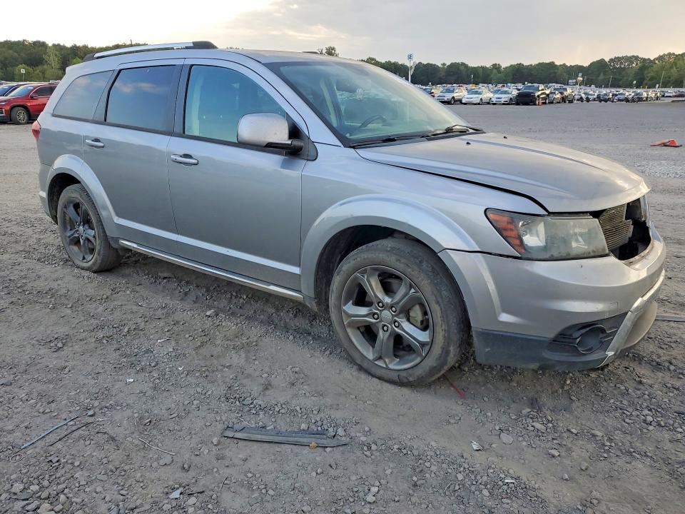 Zdjęcie 4 z aukcji – 2017 DODGE JOURNEY z VIN 3C4PDCGG9HT550805