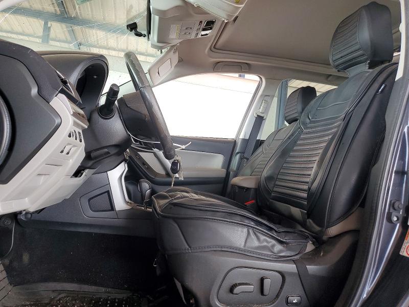 Photo 7 from auction – 2017 SUBARU FORESTER with VIN JF2SJARC1HH496093