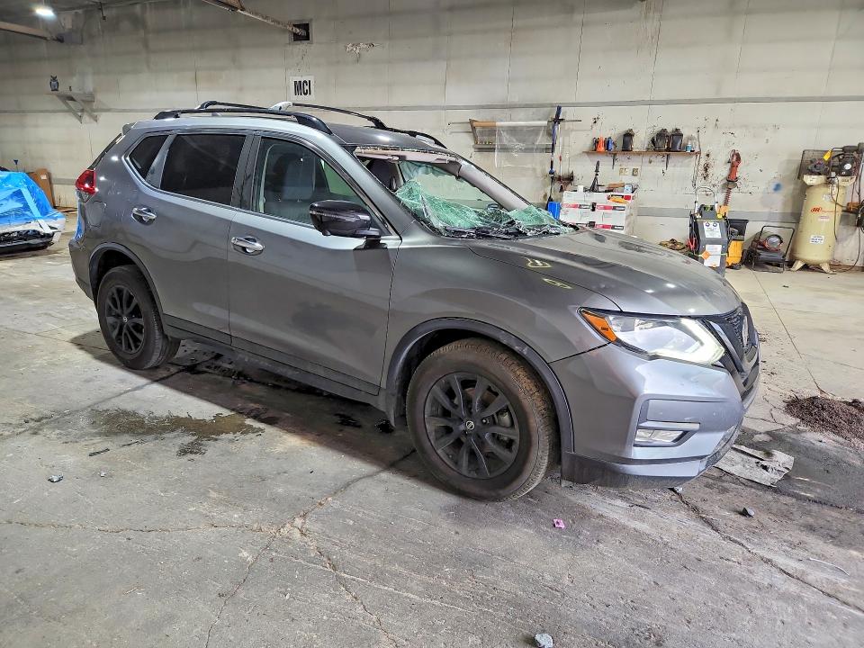 Photo 4 from auction – 2018 NISSAN ROGUE with VIN 5N1AT2MV0JC731648