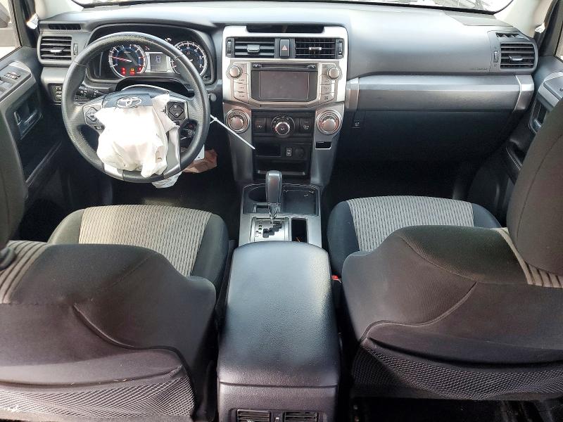 Photo 8 from auction – 2015 TOYOTA 4RUNNER with VIN JTEZU5JR0F5105411