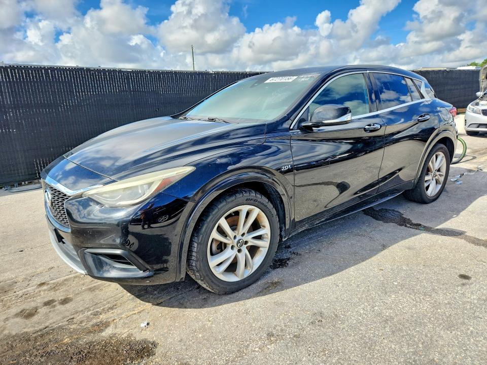 INFINITI QX30 2017 with VIN SJKCH5CP2HA032950 - Photo from auction
