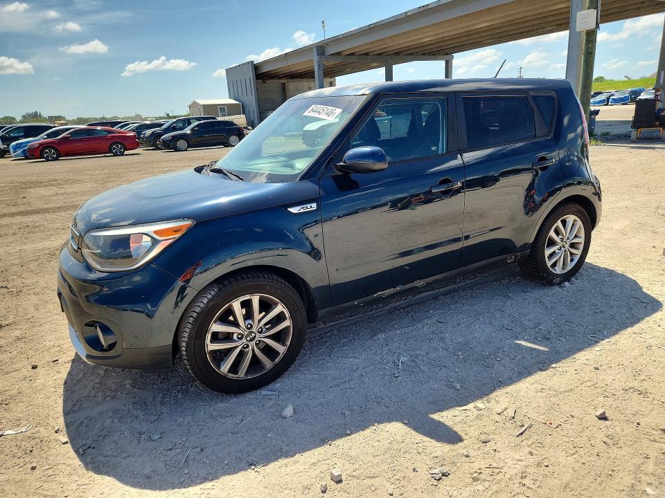 KIA SOUL 2017 with VIN KNDJP3A52H7425041 - Photo from auction