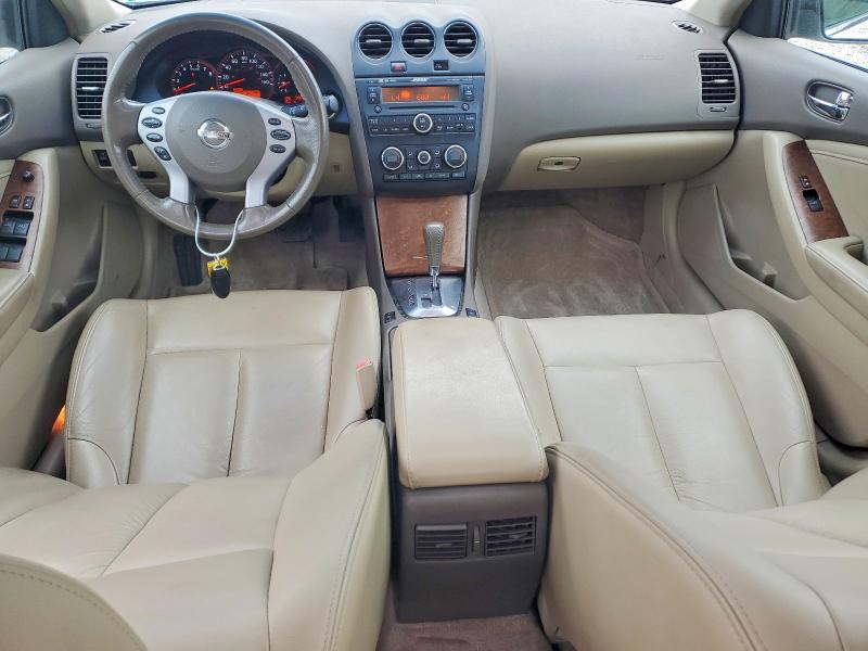 Photo 8 from auction – 2009 NISSAN ALTIMA with VIN 1N4AL21E69N512451
