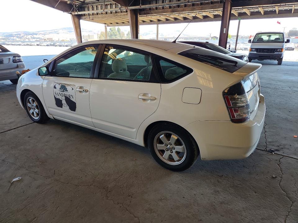 Photo 2 from auction – 2005 TOYOTA PRIUS with VIN JTDKB20U753052295