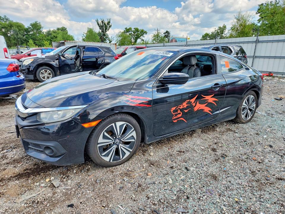 HONDA CIVIC 2017 with VIN 2HGFC3B72HH359856 - Photo from auction