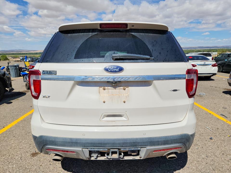 Photo 6 from auction – 2017 FORD EXPLORER with VIN 1FM5K7D88HGC21286
