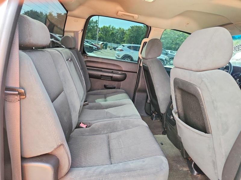 Photo 10 from auction – 2007 CHEVROLET SILVERADO with VIN 1GCHC23667F511273