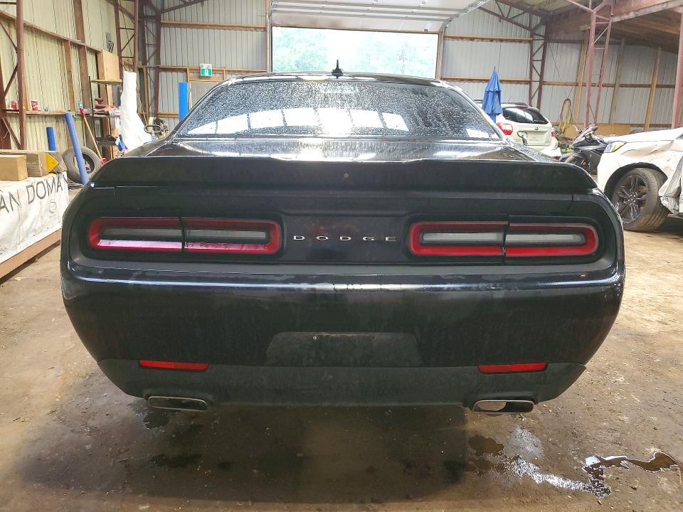 Photo 6 from auction – 2018 DODGE CHALLENGER with VIN 2C3CDZAG0JH309602