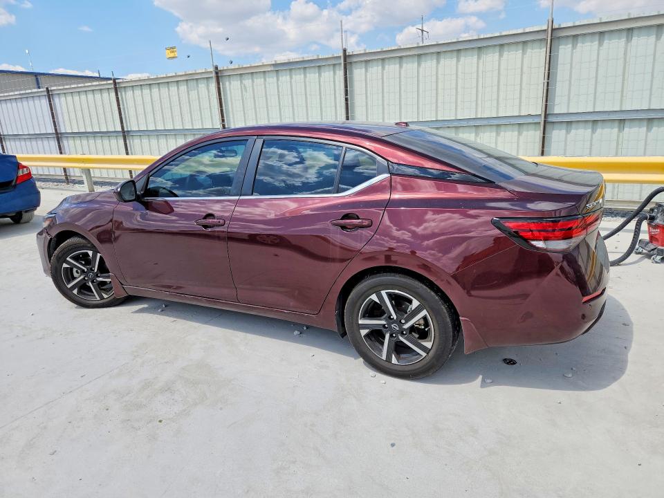 Снимка 2 от търг – 2025 NISSAN SENTRA с VIN 3N1AB8CV3SY400151