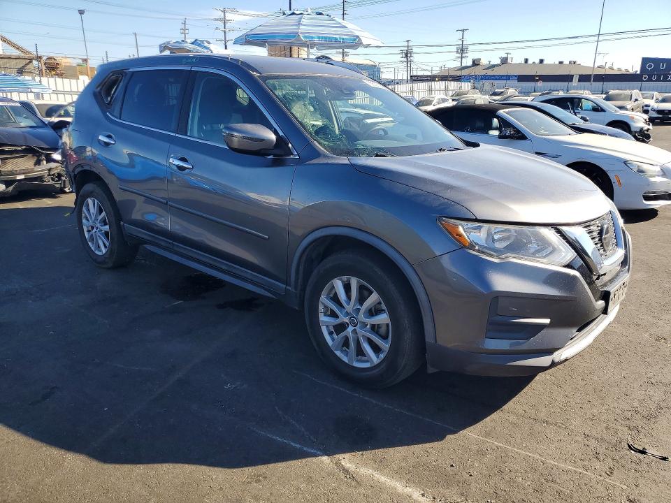 Photo 4 from auction – 2020 NISSAN ROGUE with VIN KNMAT2MV1LP515498