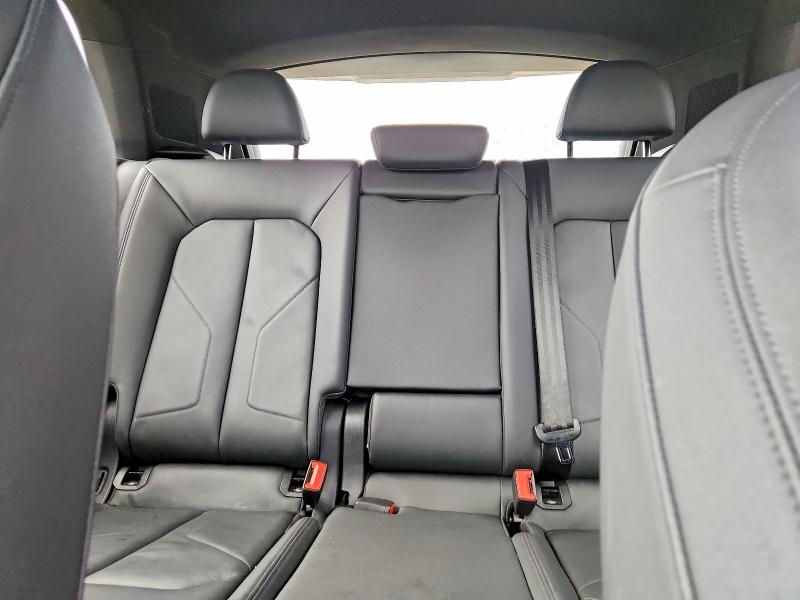 Photo 10 from auction – 2021 AUDI Q3 with VIN WA1BUDF30M1108621