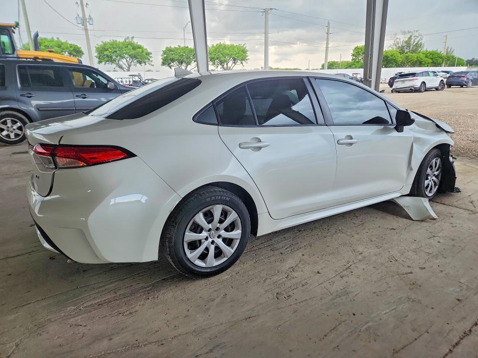 Photo 3 from auction – 2020 TOYOTA COROLLA with VIN 5YFEPRAEXLP066243
