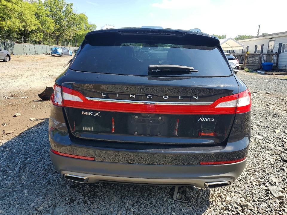 Foto 6 de la subasta – 2018 LINCOLN MKX con VIN 2LMPJ8LR6JBL39527