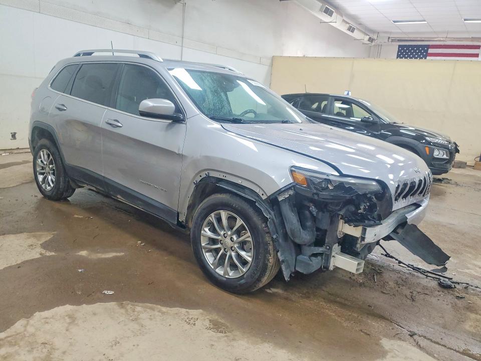 Снимка 4 от търг – 2021 JEEP CHEROKEE с VIN 1C4PJMMX5MD115895