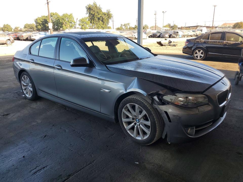صورة رقم 4 من المزاد - 2012 BMW 528 مع VIN WBAXG5C51CDX02367