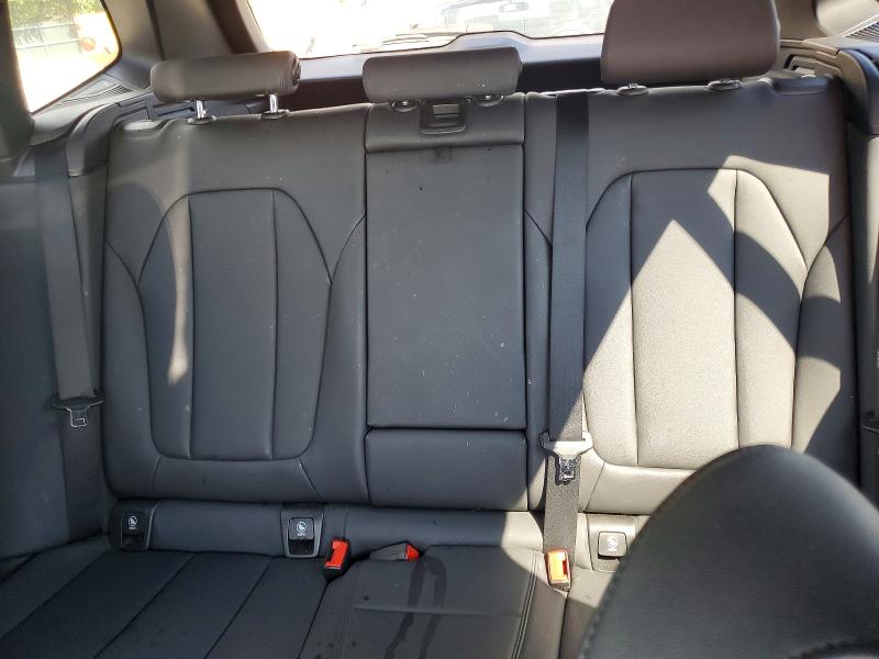 Photo 10 from auction – 2019 BMW X3 with VIN 5UXTR9C56KLE21044