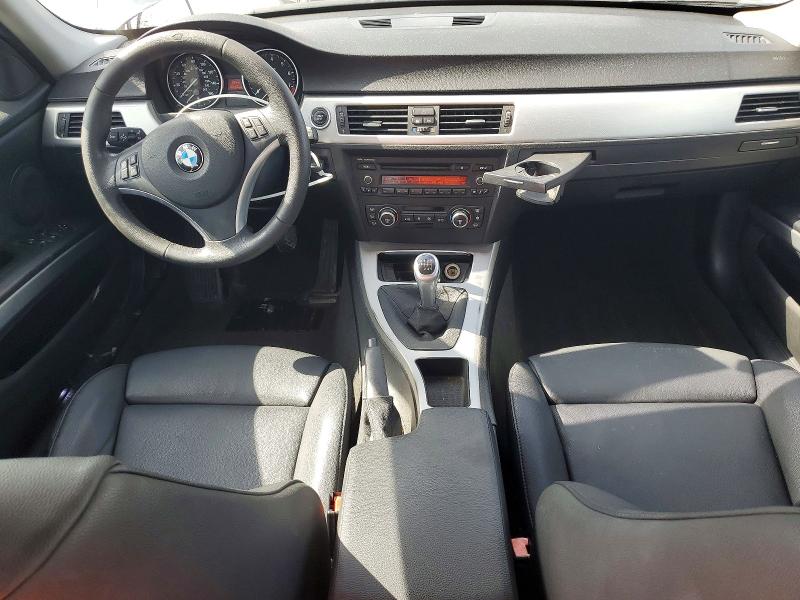 Photo 8 from auction – 2009 BMW 328 with VIN WBAPH77509NL85512