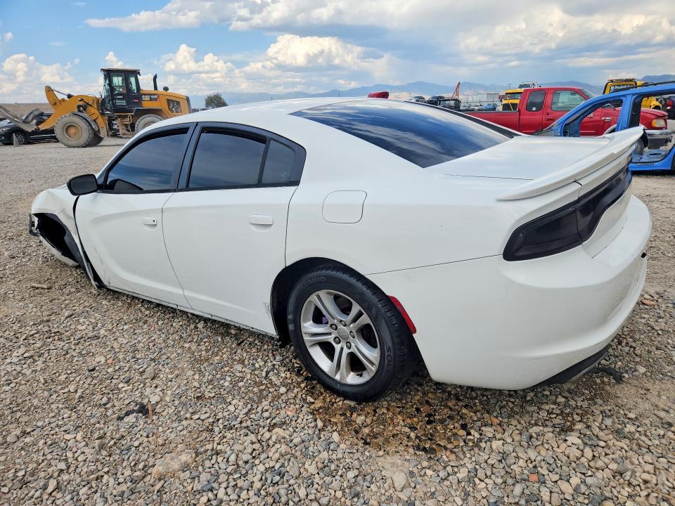 Снимка 2 от търг – 2016 DODGE CHARGER с VIN 2C3CDXBGXGH267337