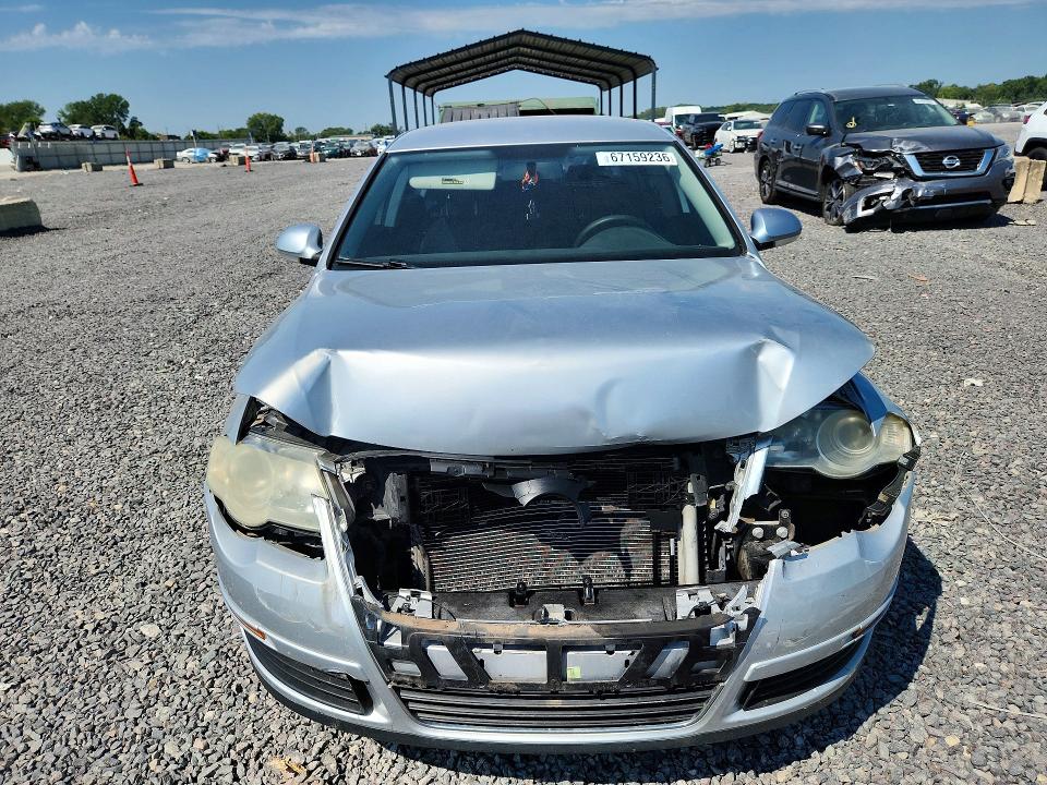 Photo 5 from auction – 2008 VOLKSWAGEN PASSAT with VIN WVWJK73C78E084281