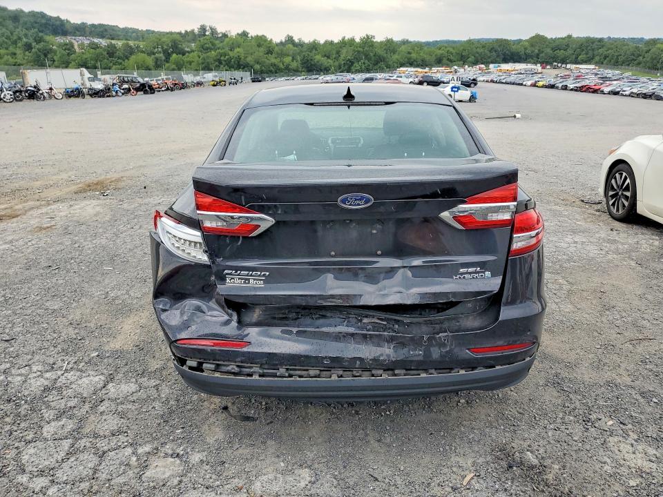 Photo 6 from auction – 2019 FORD FUSION with VIN 3FA6P0MU8KR256107