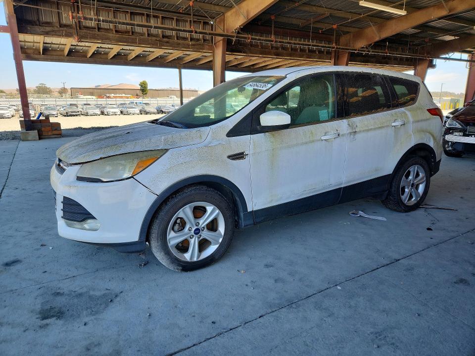 FORD ESCAPE 2014 with VIN 1FMCU0GX9EUC38896 - Photo from auction