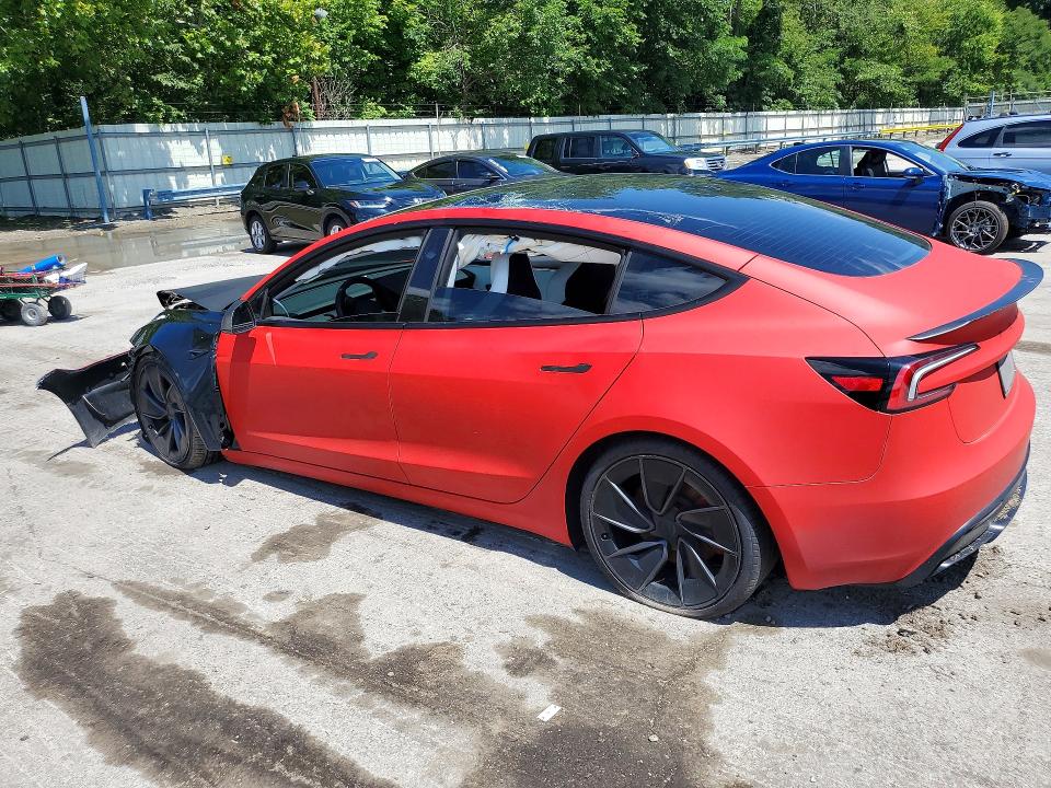 Foto 2 de la subasta – 2026 TESLA MODEL 3 con VIN 5YJ3E1ET1TF135419