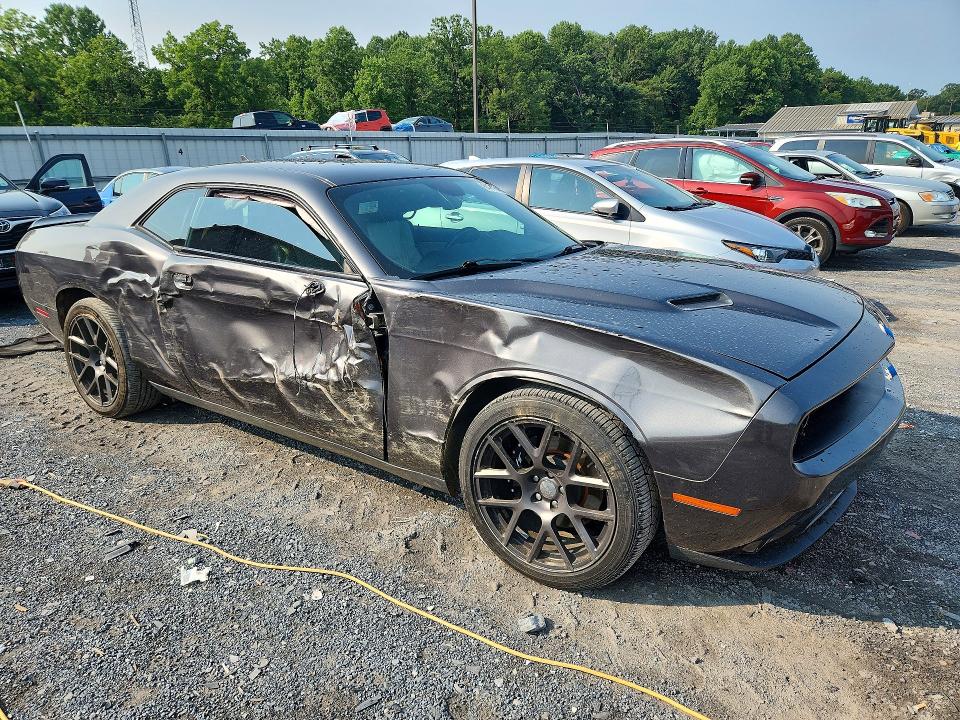 Photo 4 from auction – 2016 DODGE CHALLENGER with VIN 2C3CDZBT7GH101494