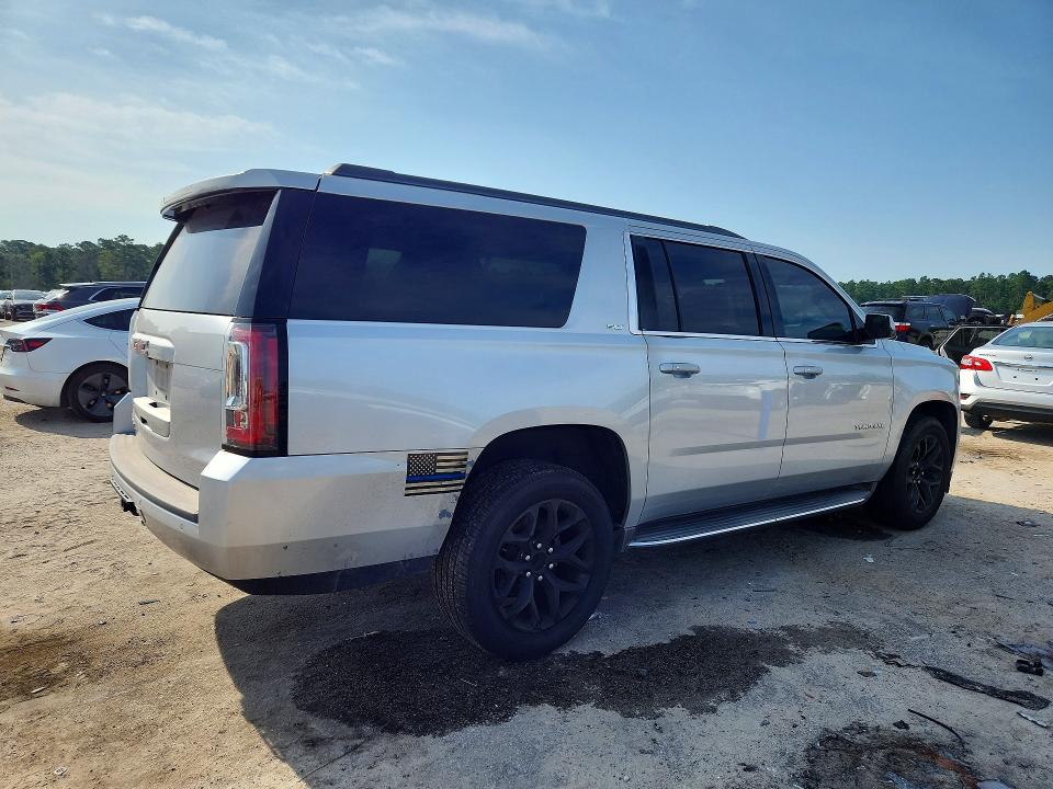 Photo 3 from auction – 2016 GMC YUKON XL with VIN 1GKS1GKC0GR249754