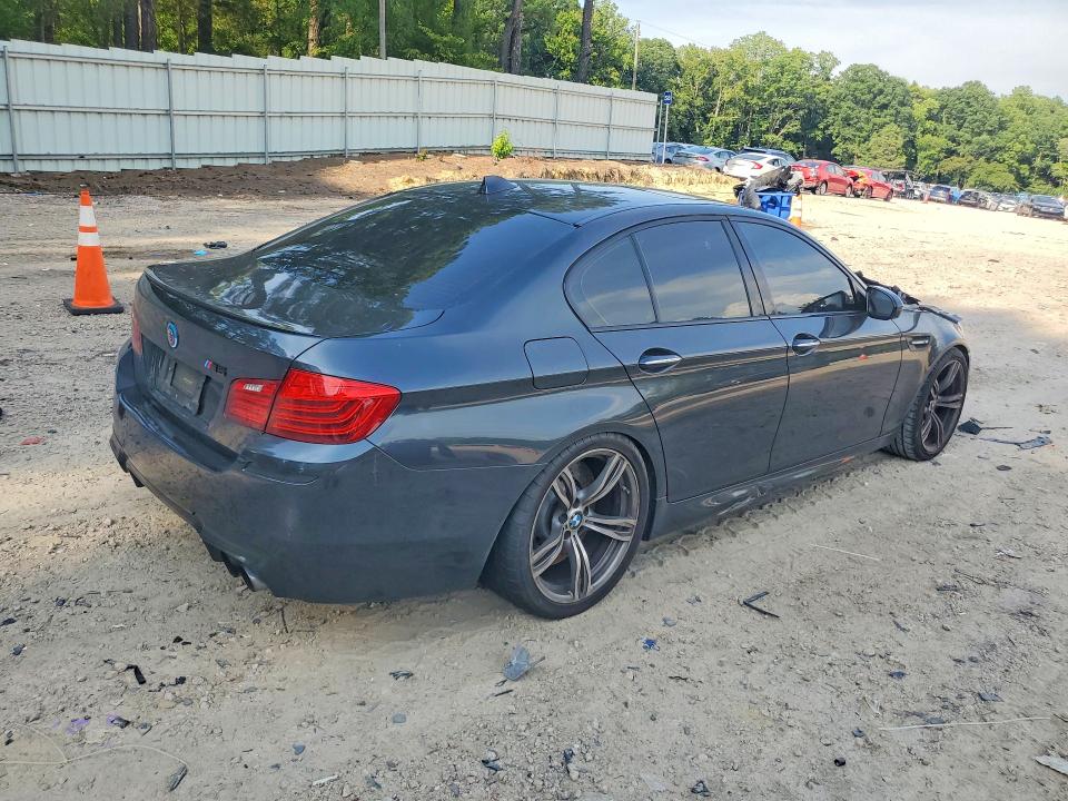 Photo 3 from auction – 2014 BMW M5 with VIN WBSFV9C53ED593465