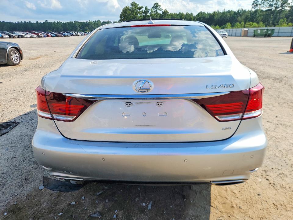 Photo 6 from auction – 2013 LEXUS LS with VIN JTHCL5EF7D5018193