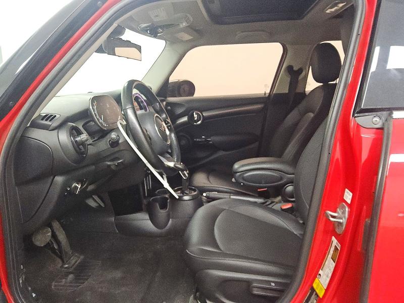 Photo 7 from auction – 2022 MINI COOPER with VIN WMW33DK03N2P67987